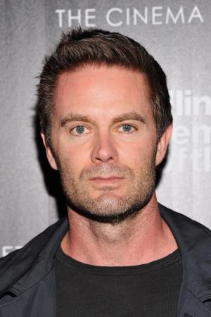 Garret Dillahunt Poster