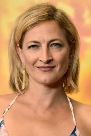 Zoë Bell's poster