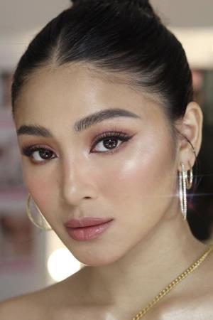 Nadine Lustre's poster