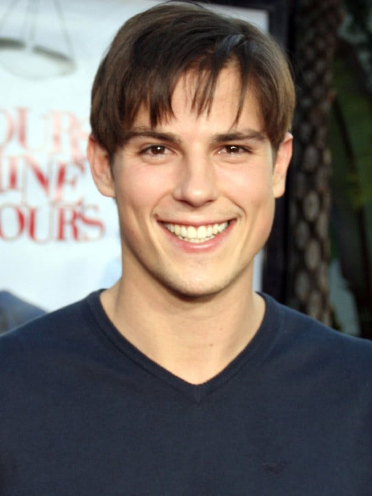 Sean Faris's poster