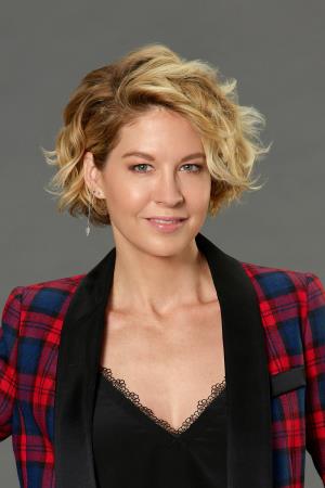 Jenna Elfman's poster