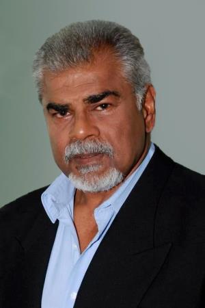 Sharat Saxena Poster