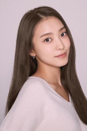 Yoon Bo-ra's poster