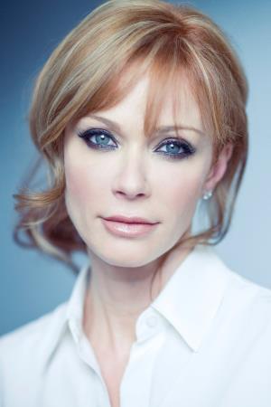 Lauren Holly's poster