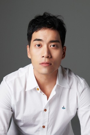Ahn Chang-hwan's poster