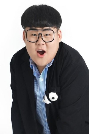 Kang Qixuan's poster