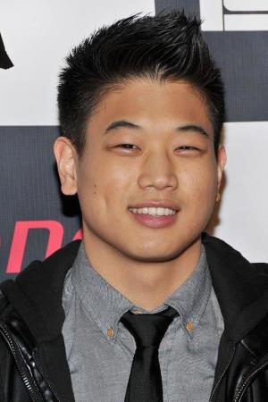 Ki Hong Lee's poster