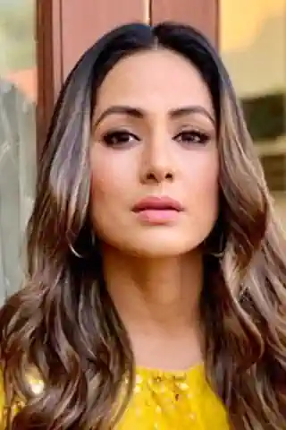 Hina Khan Poster