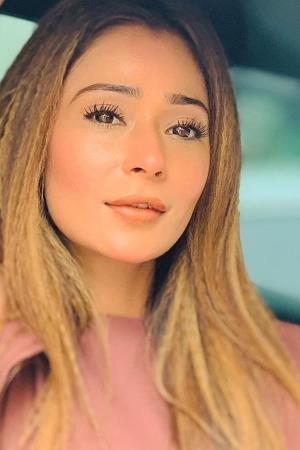 Sara Khan Poster