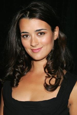 Cote de Pablo Poster