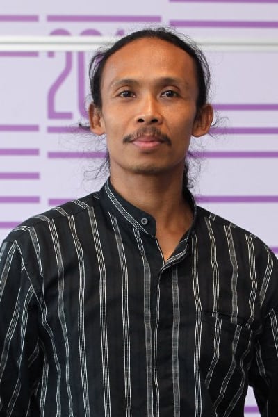 Yayan Ruhian Poster