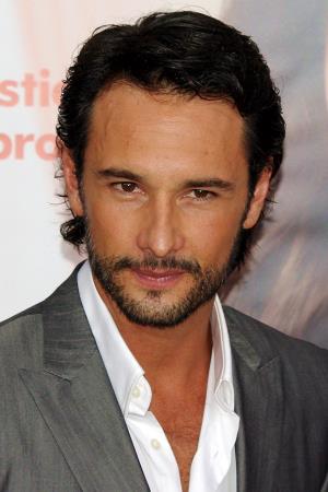 Rodrigo Santoro's poster