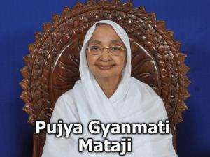 Pujya Gyanmati Mataji's Poster